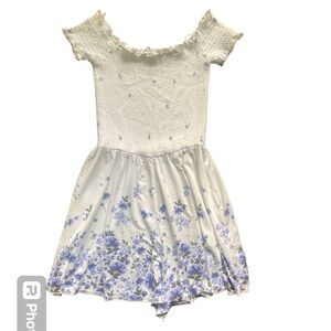 2/$15 Garage White with Blue Floral Print Romper Size XS